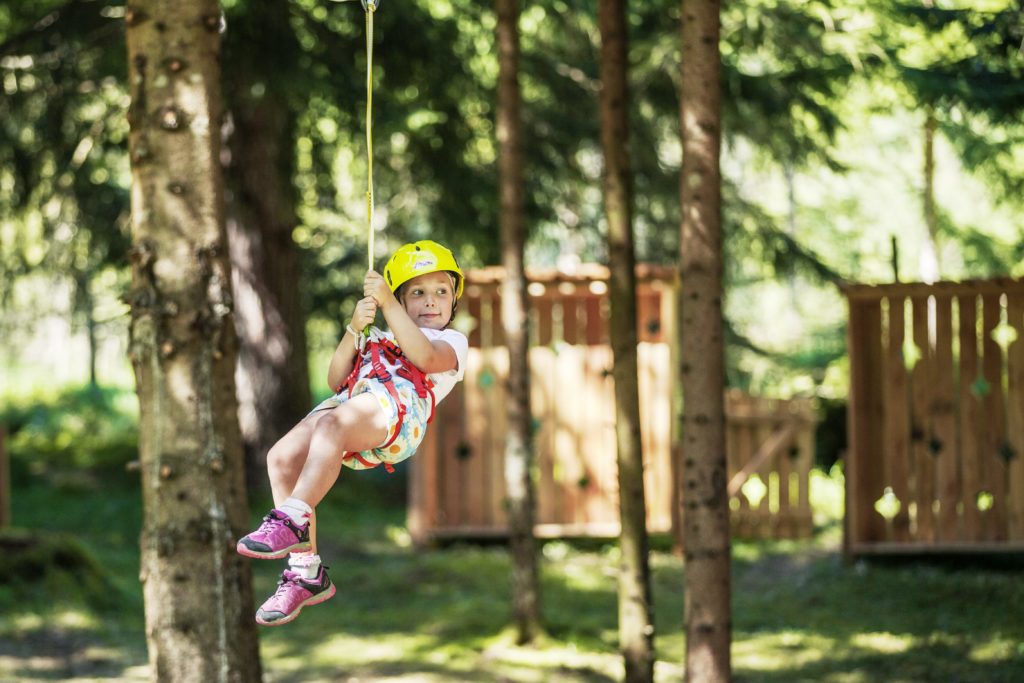 STERN_waldspielplatz_flyingfox